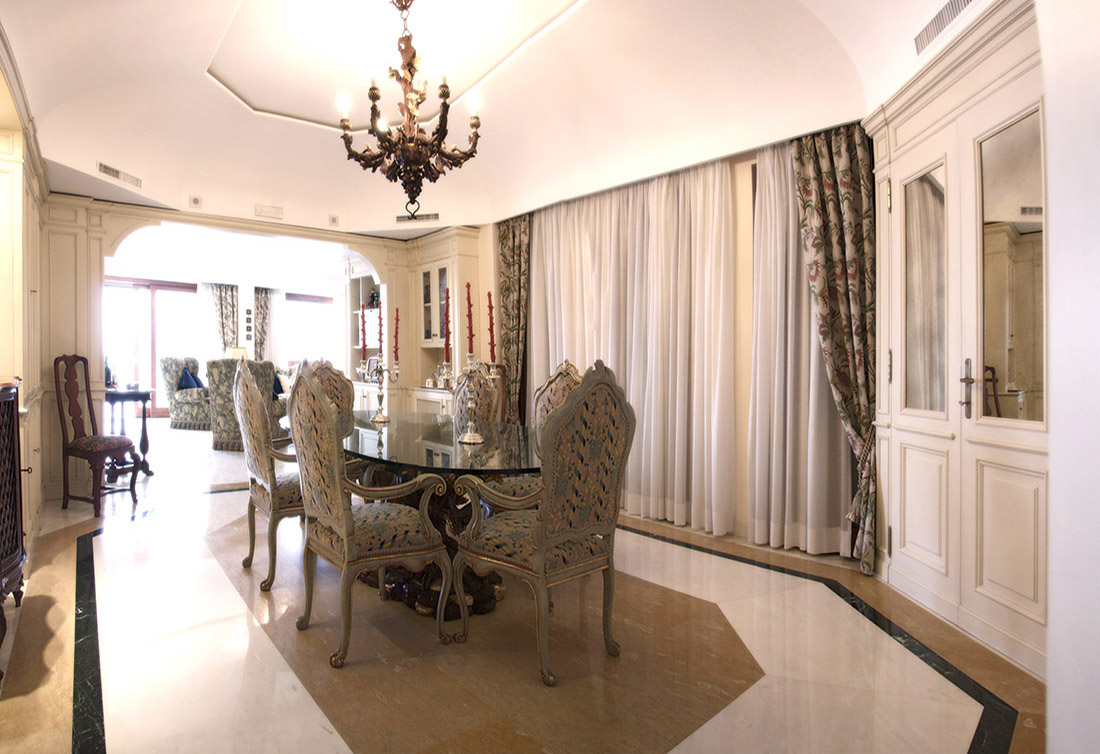 appartamento tamara sala da pranzo tavolo progetto posillipo classico di lusso